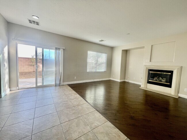Photo - SPACIOUS 3 BEDROOM + LOFT | SILVERSTONE RANCH | GILCREASE ORCHARD VIEWS