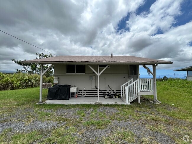 Building Photo - 1545B Ainaola Dr Rental