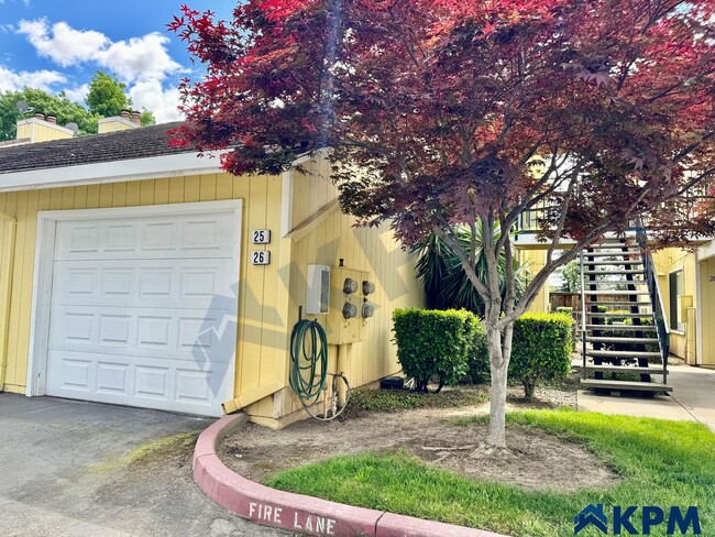 Spacious 2 Bed 2 Bath Lodi Condo Unit 25 - Condo for Rent in Lodi, CA ...