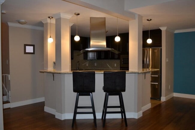 Photo - 43 Hickory Oak Dr