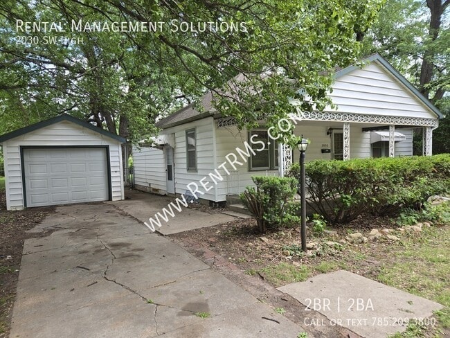 Photo - 2030 SW High Ave