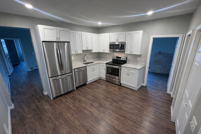 Building Photo - 110 West St