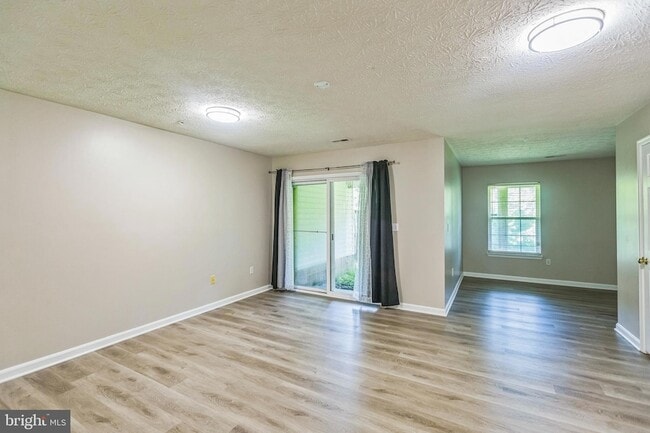 Photo - 4226 Lavender Ln