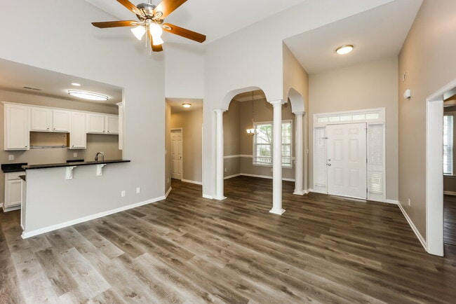 Photo - 54 Cottage Ln