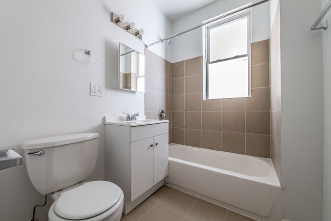 Photo - 10719 S Calumet Ave Chicago, IL 60628