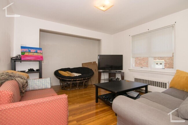 Photo - 270 Corey Rd