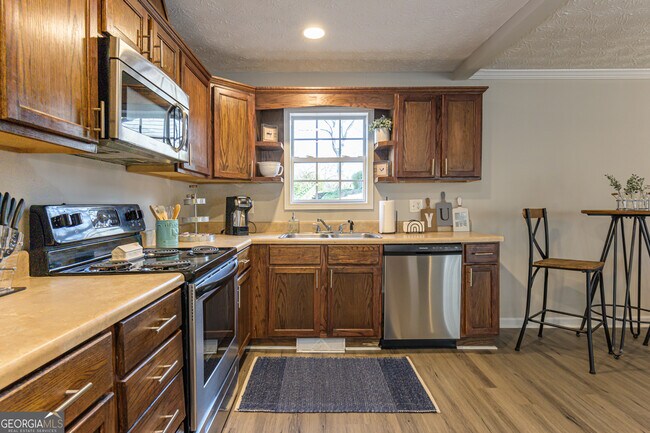 Photo - 196 Etowah Dr