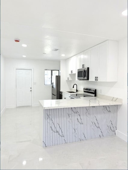 Photo - 209 NW 10th St Unidad 4D