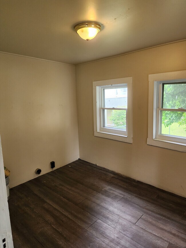 1430 Adams St House House Rental in Coshocton, OH