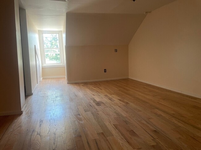 Photo - 318 N Lumber St