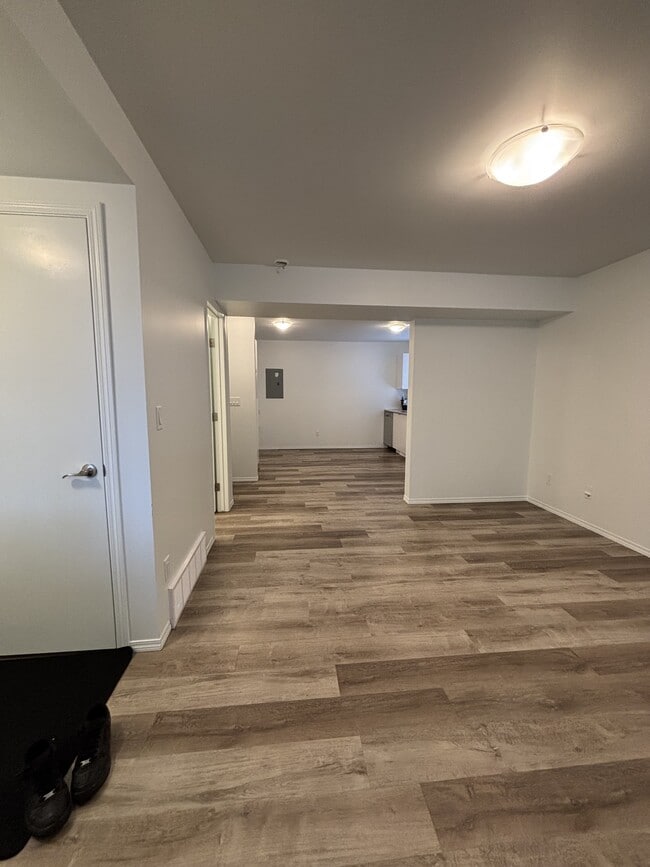 Photo - 11358-11353 53 St NW Unit 11358 - Main