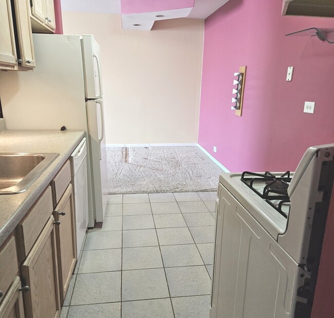 Photo - 1375 Rebecca Dr