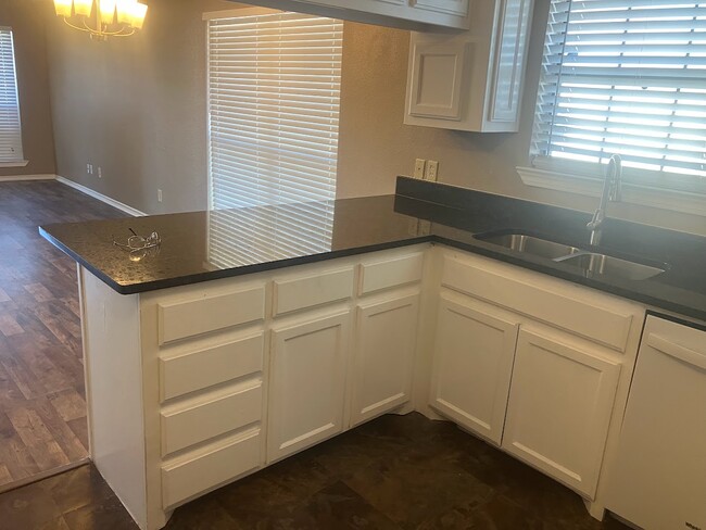 Photo - 112 Obrien Ct