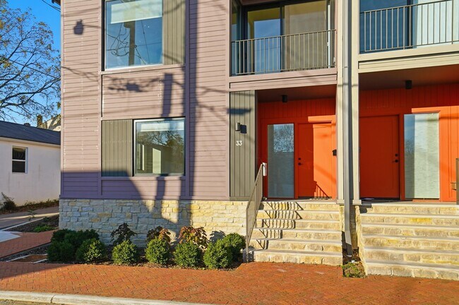 Photo - 33 N Blacksmith Ln