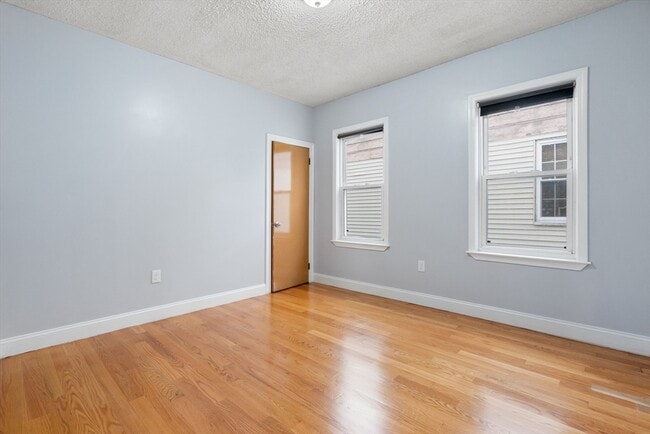 Photo - 97 Welles Ave Unit 3