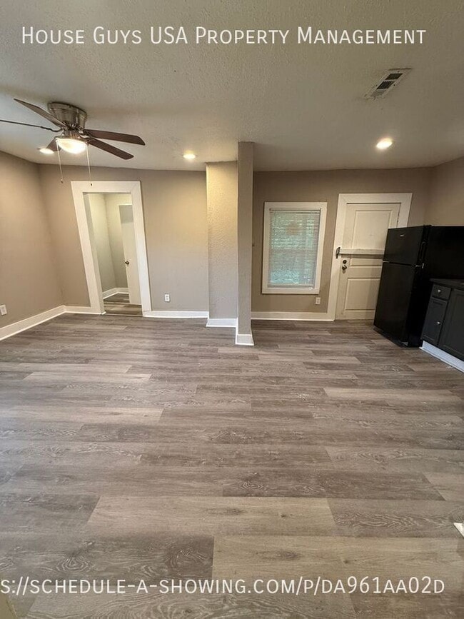 Photo - 2538 Woodland Ave Unidad 2nd Fl