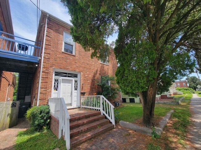 Building Photo - ~508 3rd Street Unit A