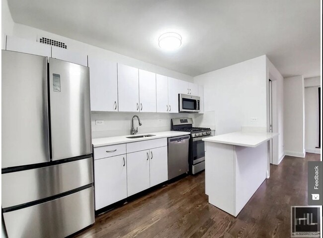 Photo - E 16 ST Unidad 17F