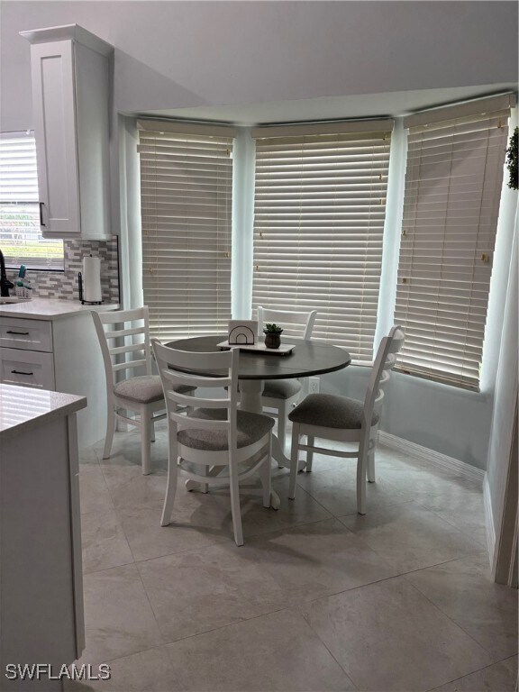 Photo - 293 Kings Way