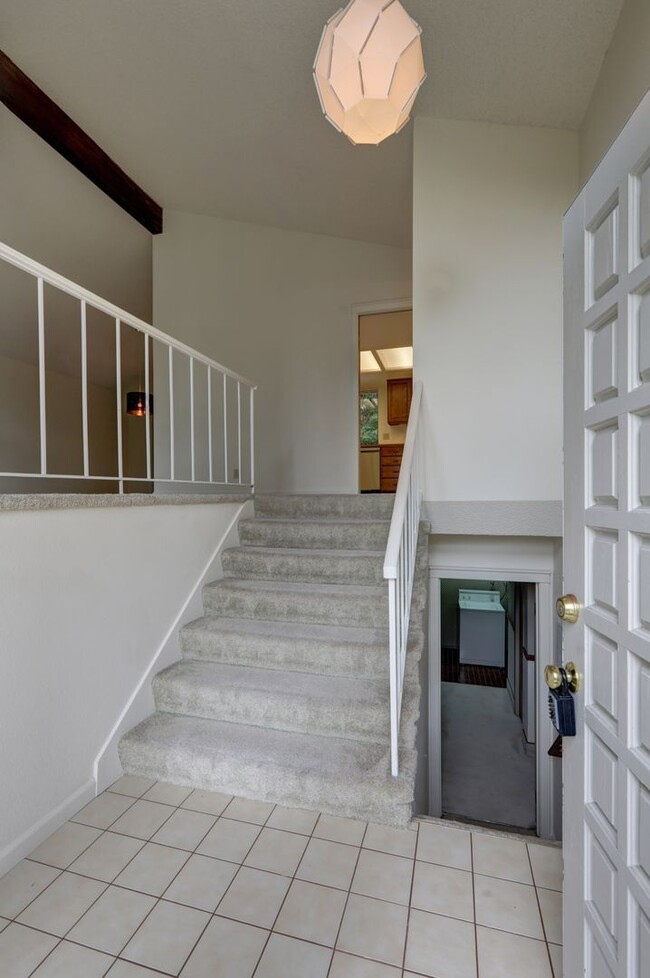 Photo - Great 4BR 2.5BA Split Entry Home in Quiet Forest Park Neighborhood