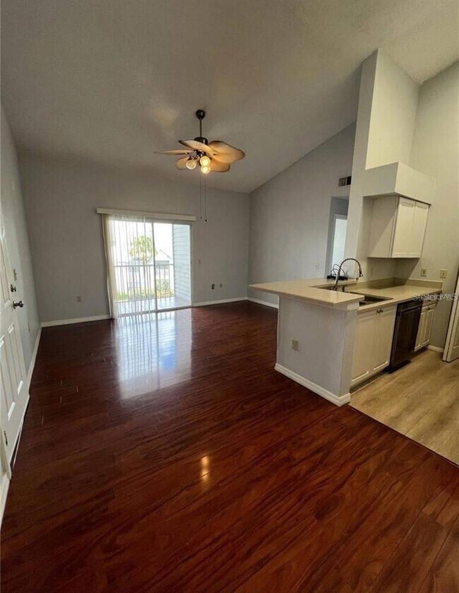 Photo - 1226 Bermuda Lakes Ln Unit 303