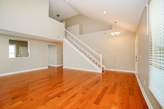 Photo - 1082 Finny Ave