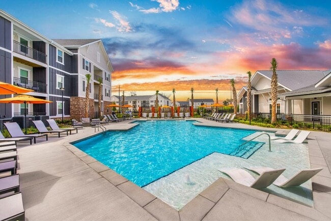 Riverchase Vista Apartments