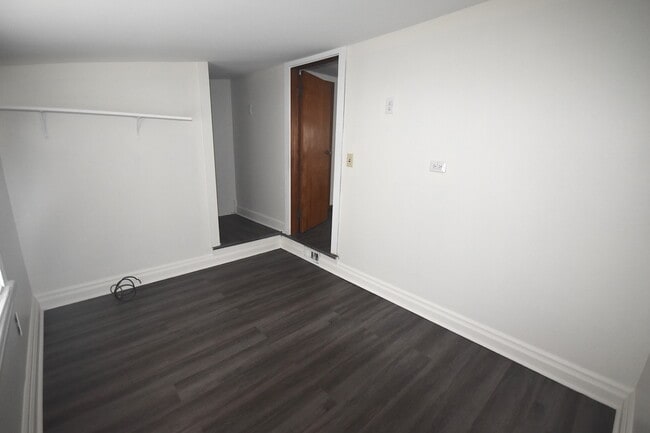 Bonus room off family room - 857 N County Road 900 Unit 1