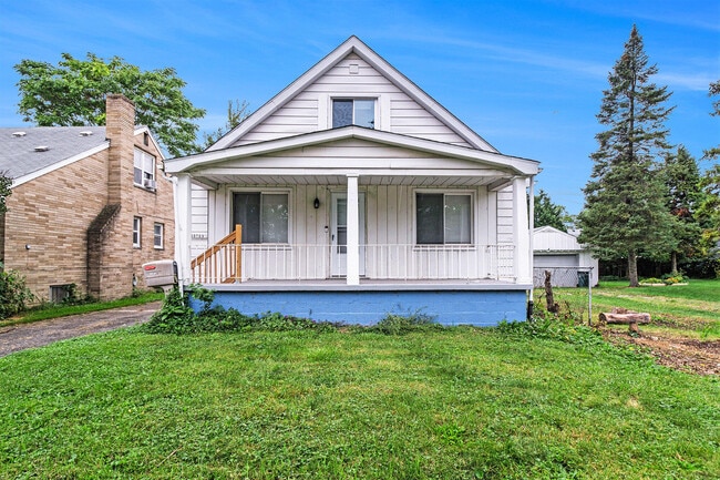 Building Photo - 23739 Cayuga Ave