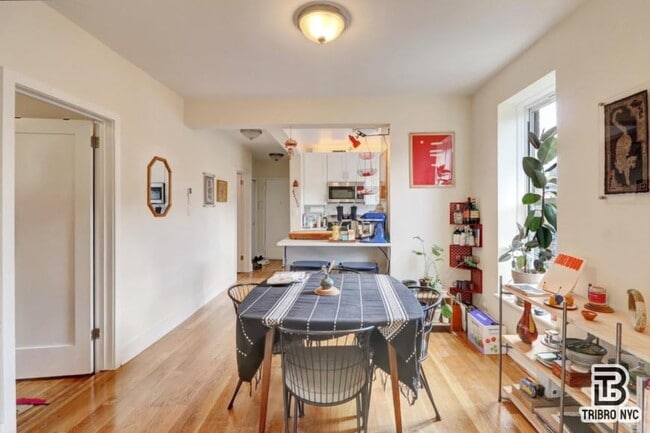 Photo - 3 bedroom in Queens NY 11385 Unit 3E