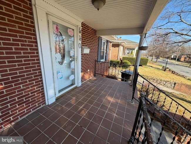 Photo - 540 Bellview Ave