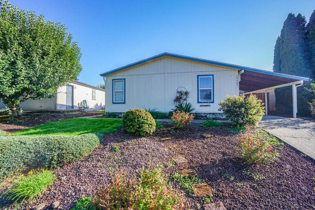Photo - TWO BEDROOM MANUFACTURED HOME IN EAST COUNTY