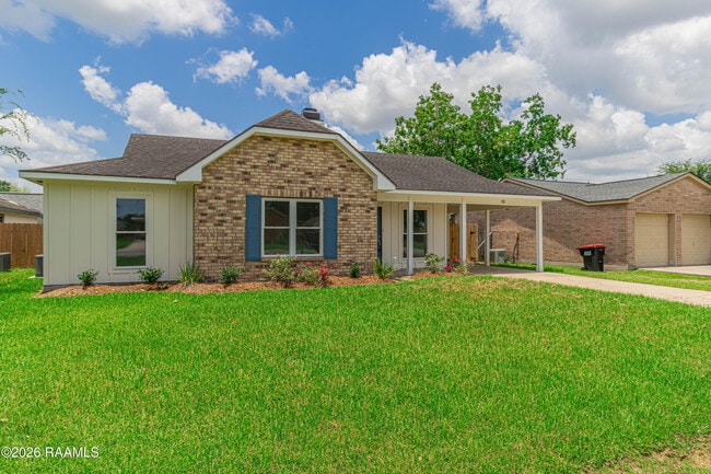 122 Pebble Beach Dr