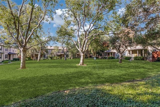 Photo - 6421 Bordeaux Ave