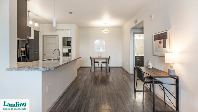 Photo - 7700 W Aspera Blvd Unidad 1025