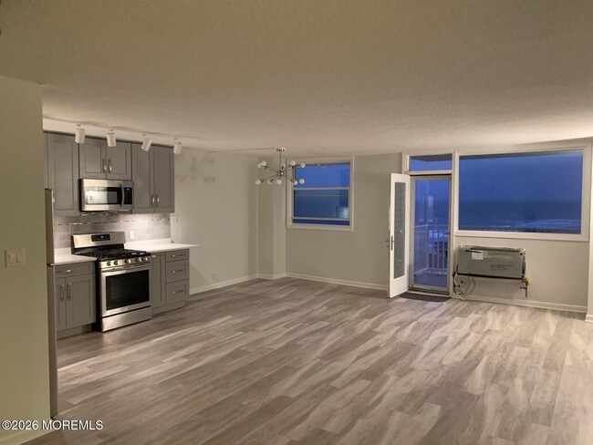 Photo - 675 Ocean Ave N Unit 8E