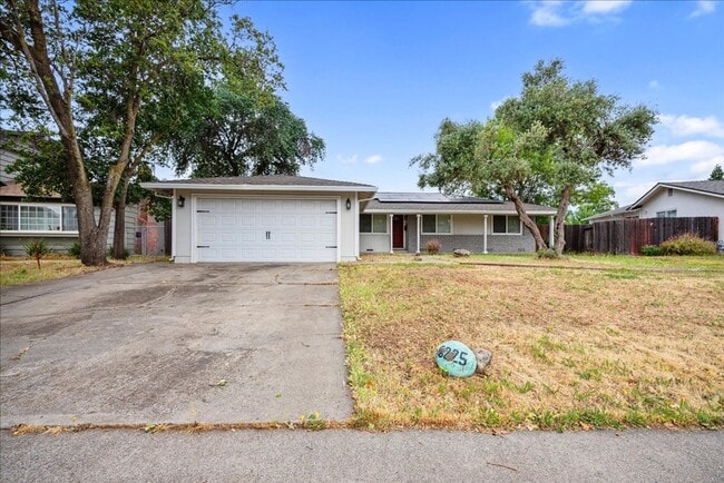 Photo - 6225 Ranier Way Casa