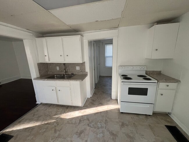 Photo - 229 S Eighth St Lansing, MI 48912 Unit 1