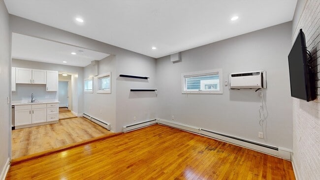 Photo - 78 Trenton St Unit 1