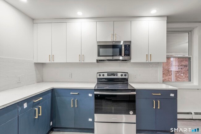 Photo - 93 Sunnyside Ave