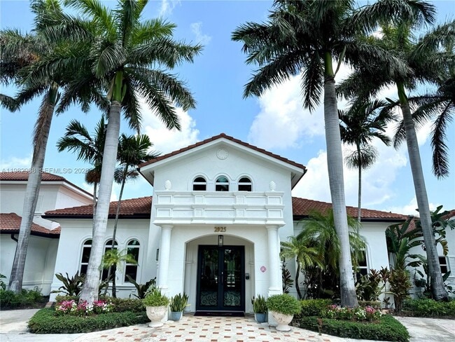 Building Photo - 1020 Villa Cir Unit 1020