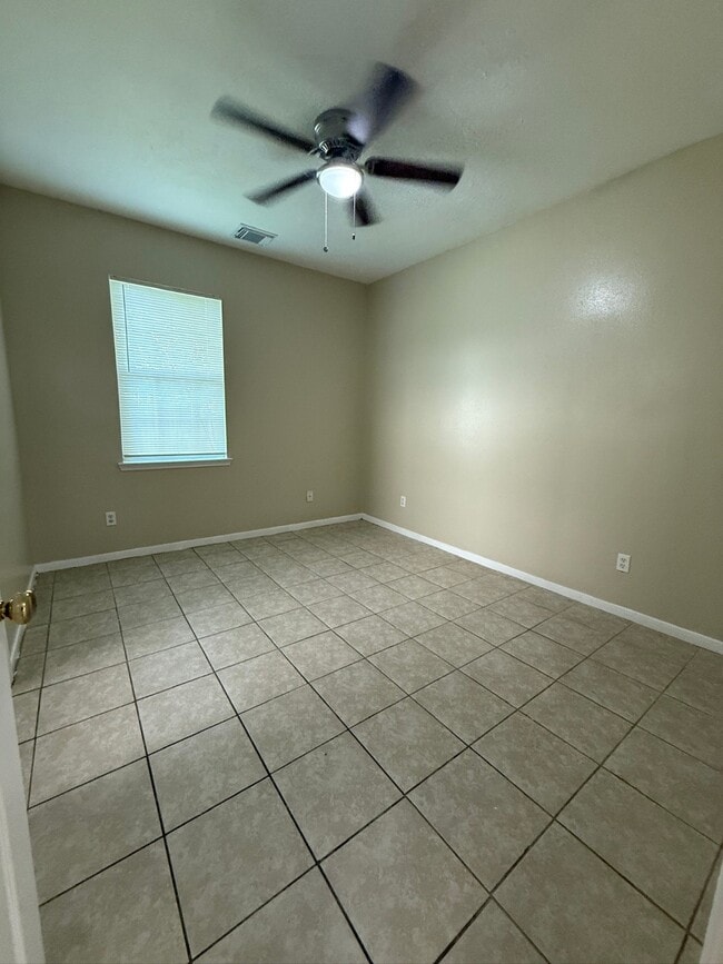 Photo - 5907 Allison Rd