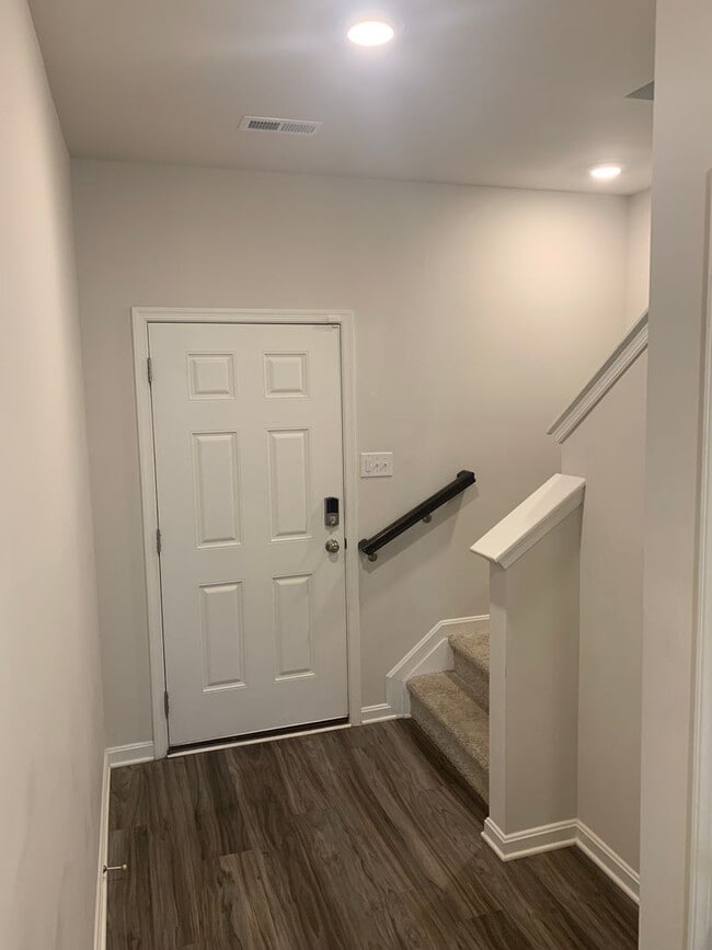 Photo - 3 Bedroom in Northeastern SD Locust Run