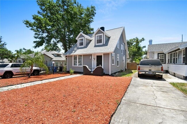 Photo - 766 13th Ave S