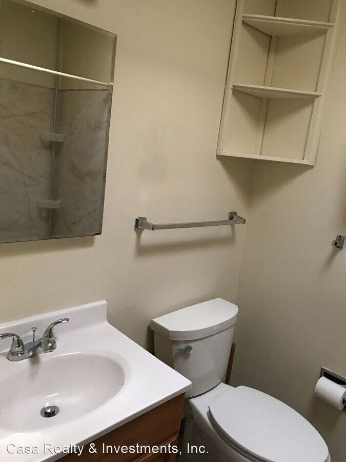 Photo - 2132 Roosevelt Ave Unidad 7