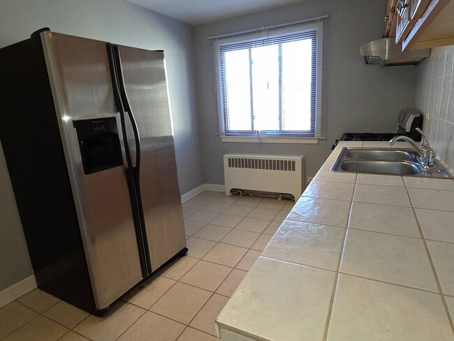 Photo - 2038 W Jarvis Ave Unit 3E