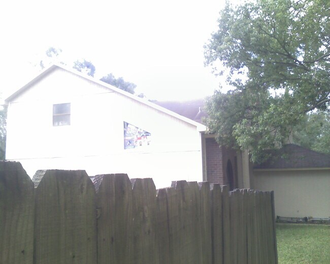 Photo - 2472 Lake Jackson Cir