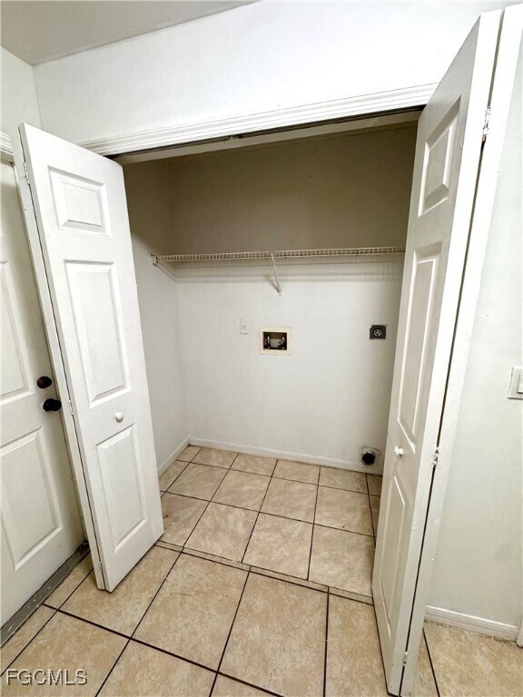 Photo - 1527 Gilbert Ave S