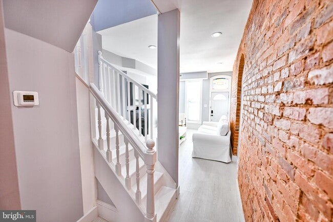 Photo - 1015 Riverside Ave