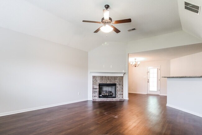 Photo - 9470 Eckley Pl